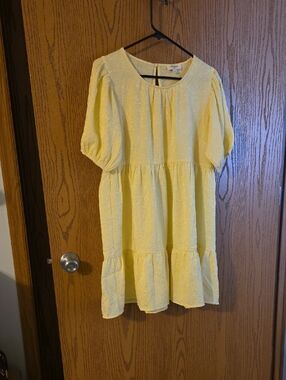 Yellow Umgee Womens' Textured Puff-Sleeve Babydoll Dress NWOT PTP 20, W 19, L 34
